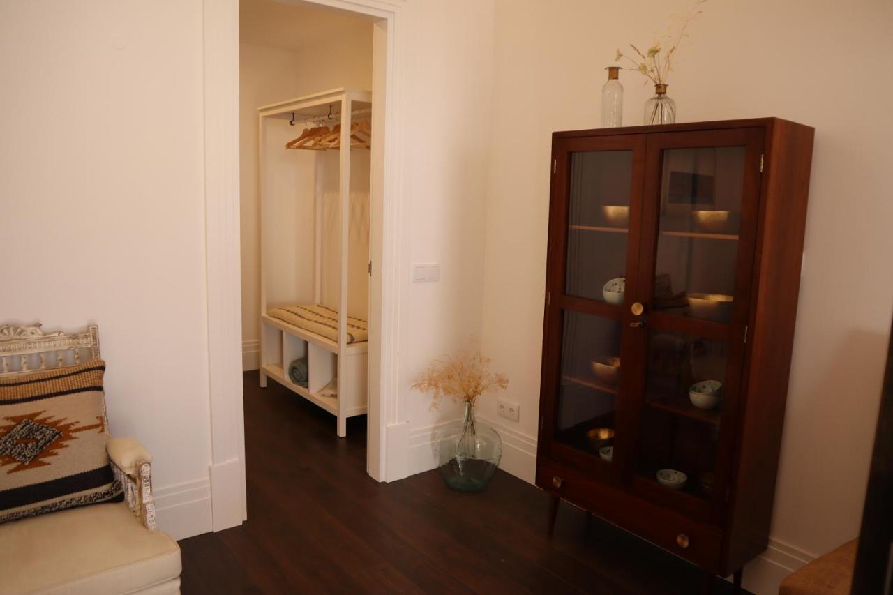 Os Agostos Bed & Breakfast Exterior photo